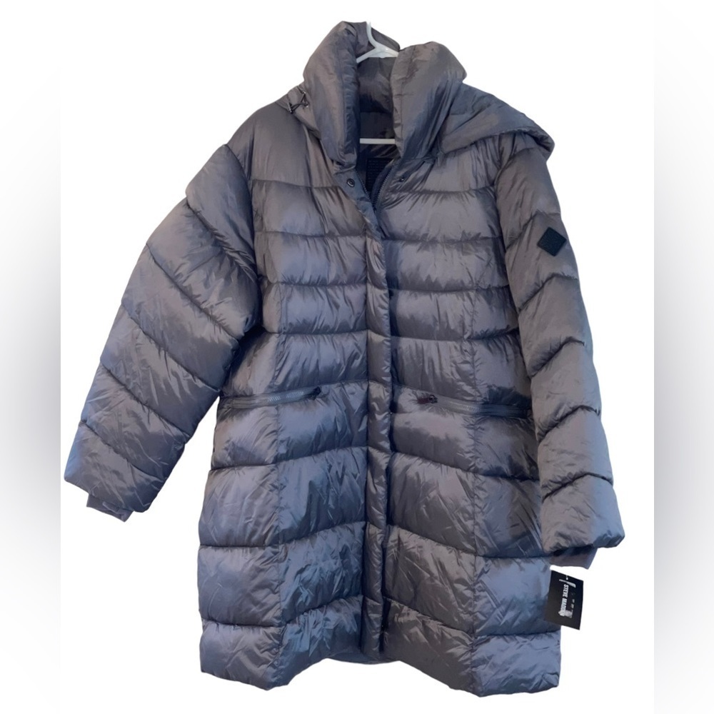 NEW- Steve Madden Plus Size, long puffer jacket / parka detachable hood. Size 3X